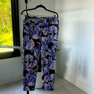 NWOT Lilly Pulitzer pants. Hard to find!